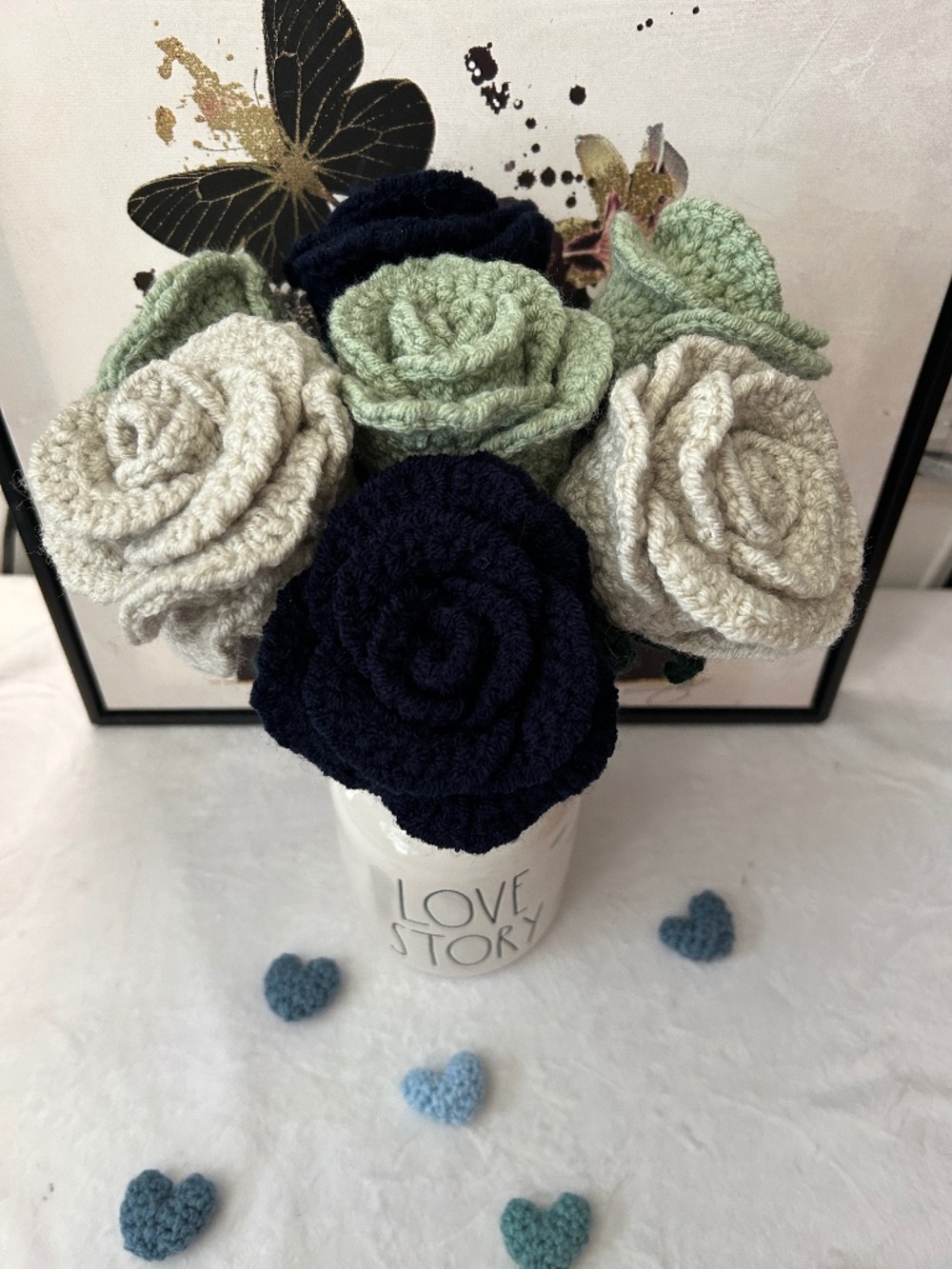 7 crochet roses - Handcrafted Crochet